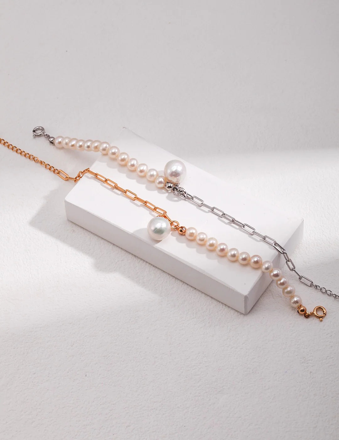 Half Chain Half Pearl Pendant Bracelet